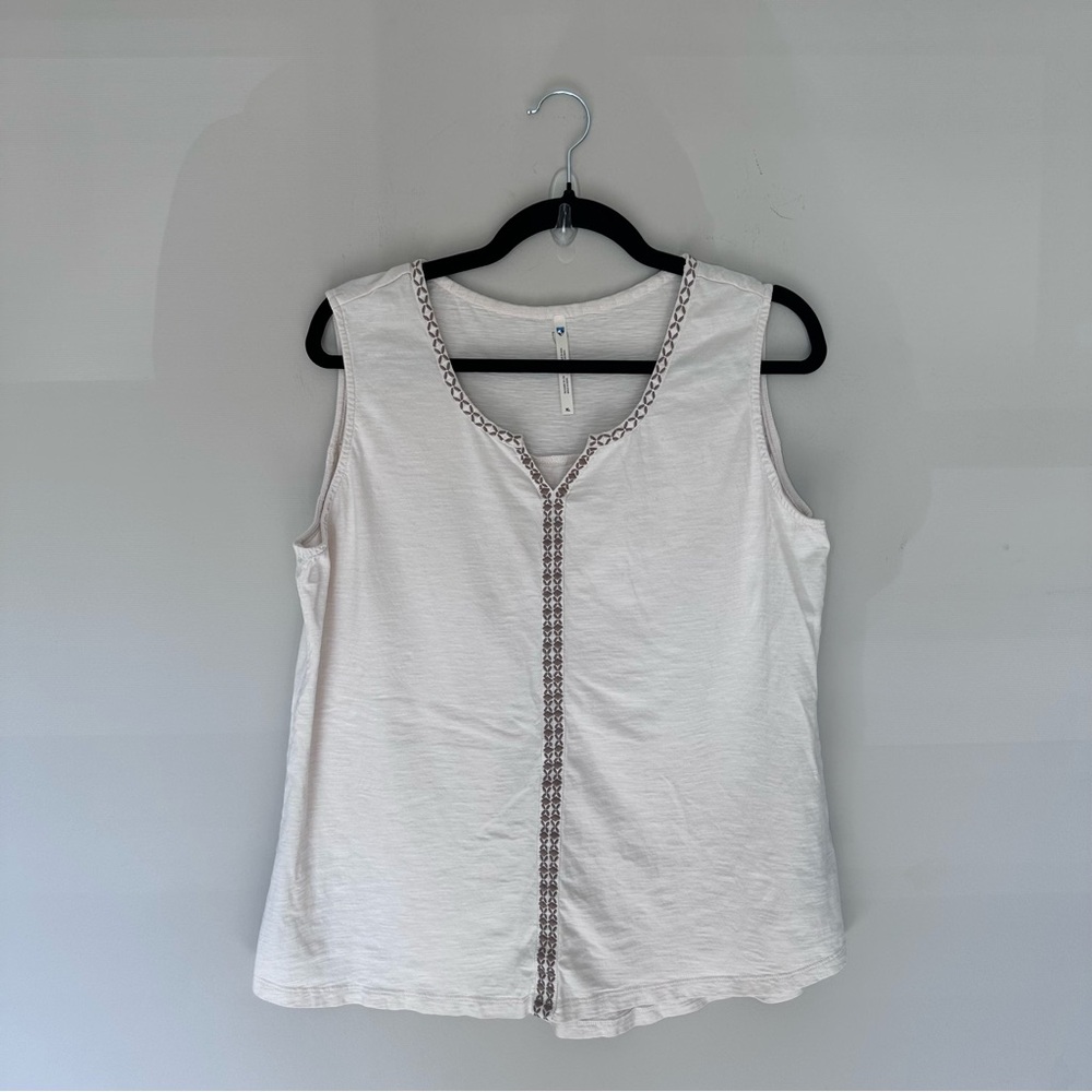Women's White Sleeveless Embroidered Trim Tank Top